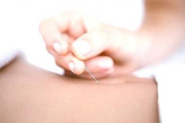 Logo zariadenia REMED rehabilitačné centrum Komárno - MUDr. Lívia Csizmadiová