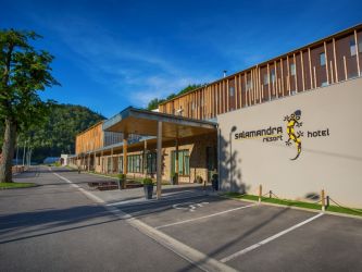 Logo zariadenia Salamandra Hotel****
