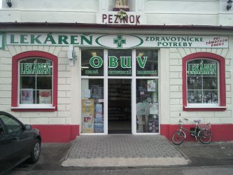 Logo zariadenia Lekáreň  PRI ZÁMOCKOM PARKU, Pezinok - Mgr. Mária UNDESSEROVÁ