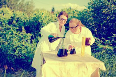 Logo zariadenia Lekáreň TaJ - Pohotovostná lekáreň Sekčov - PharmDr. Tatiana Šimanská