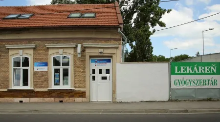 Fotografia miesta 9 od Lekáreň pri nemocnici - PharmDr. Komjáthy Hajnalka , PhD.