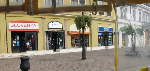 Fotografia miesta 2 od FOKUS očná optika