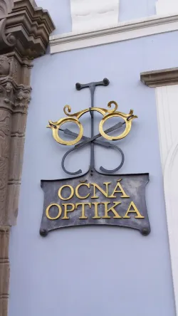 Fotografia miesta 3 od FOKUS očná optika