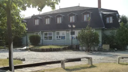 Fotografia miesta 3 od Lekáreň FAWOR - PharmDr. Beata Valocká