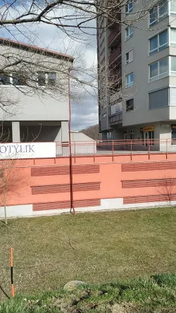 Fotografia miesta 8 od Všeobecná ambulancia pre deti a dorast, (Detská ambulancia Motýlik,s.r.o.) - MUDr. Beata Kartousová