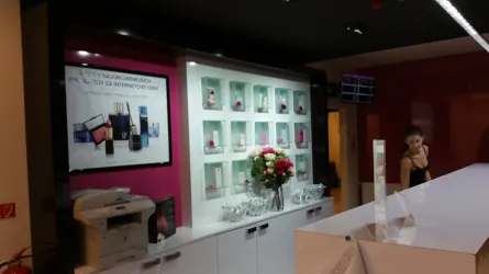 Fotografia miesta 2 od Nanogen SK - prípravky na vlasy proti vypadávaniu