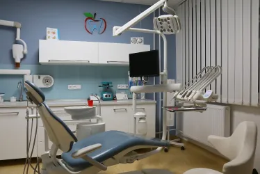 Fotografia miesta 1 od CARNA DENTAL - MUDr. Jana Danielová-Čarná