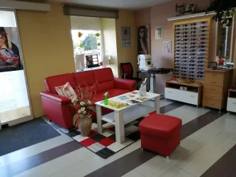 Fotografia miesta 3 od pan-optik, očná optika - Miroslav Januš