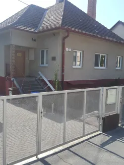 Fotografia miesta 1 od Kožná ambulancia - MUDr. Natália Plesníková