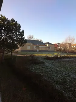 Fotografia miesta 1 od Lekáreň MELISSA  - APOREA s.r.o. - PharmDr. Gabriela Dilhoffová