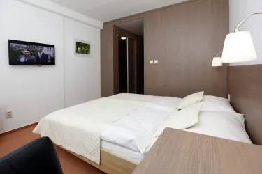 Fotografia miesta 5 od Kúpeľný hotel Máj