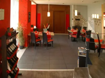 Fotografia miesta 8 od HOTEL AVALANCHE ***