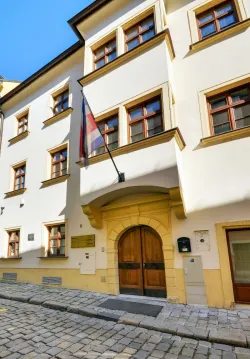 Fotografia miesta 3 od Spoločnosť AGEL SK