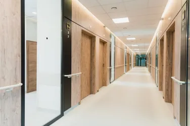 Fotografia miesta 2 od ADOS – ošetrovateľská agentúra (NSP Hlohovec) Mgr. Šustová