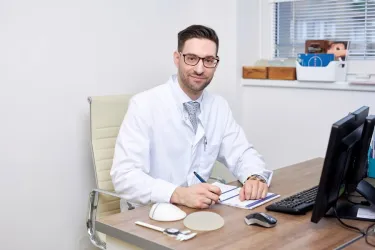 Fotografia miesta 5 od MUDr. Lukáš Šimko - plastický chirurg