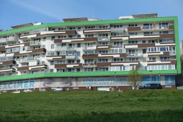 Fotografia miesta 3 od EXCIMER - Očné laserové centrum | Bratislava | Karlova Ves - Prof. MUDr. Andrej Černák , DrSc., FEBO