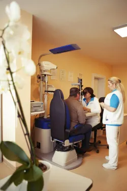 Fotografia miesta 8 od EXCIMER - Očné laserové centrum | Bratislava | Karlova Ves - Prof. MUDr. Andrej Černák , DrSc., FEBO