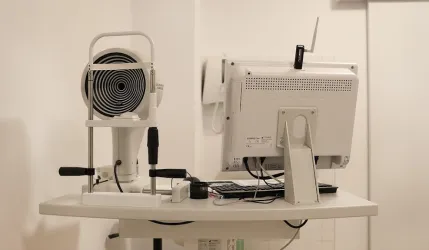 Fotografia miesta 9 od EXCIMER - Očné laserové centrum | Bratislava | Karlova Ves - Prof. MUDr. Andrej Černák , DrSc., FEBO