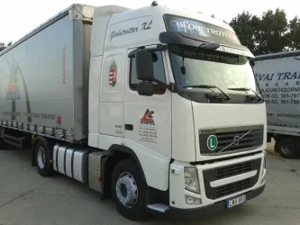 Fotografia miesta 4 od Lévai -TRANS-osobna preprava.