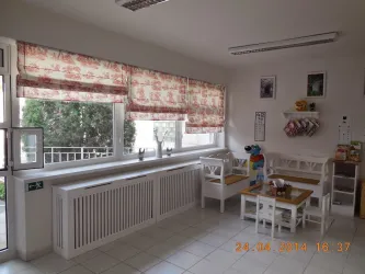 Fotografia miesta 2 od Lekáreň Šípka - MedVan, s.r.o. - PharmDr. Lucia Vašíková