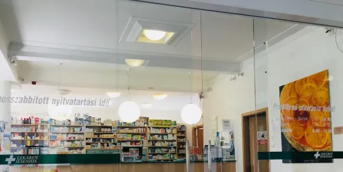 Fotografia miesta 1 od Lekáreň JESENIUS - LEKÁREŇ JESENIUS ŠAMORÍN s.r.o. -Mgr. Lubica Volentičová