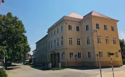 Fotografia miesta 6 od Lekáreň JESENIUS - LEKÁREŇ JESENIUS ŠAMORÍN s.r.o. -Mgr. Lubica Volentičová