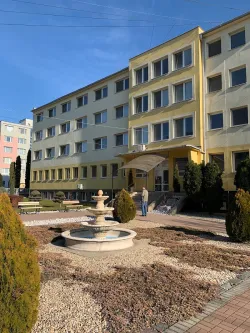 Fotografia miesta 1 od Gastroenterologická ambulancia, MUDr. Richard Faragó, Lučenec, (Všeobecná nemocnica s poliklinikou Lučenec, n.o.)