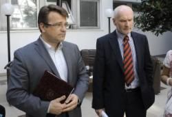 Ochotu pripojiť sa k hromadným výpovediam prejavilo vyše 2000 lekárov