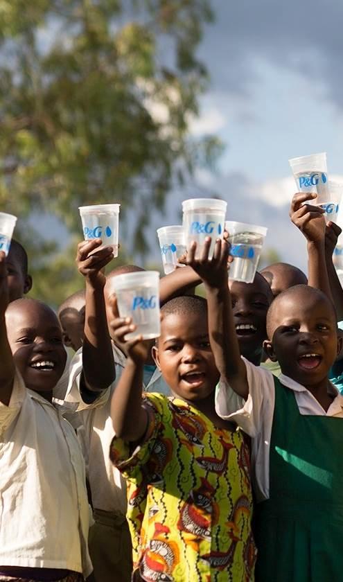 Pitná voda je pre dieťa na nezaplatenie