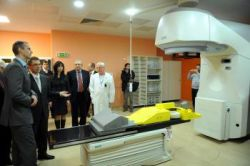 Vo VOÚ Košice pribudol nový lineárny urýchľovač na onkologickú liečbu