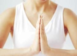 Joga prstov  má silu liečiť