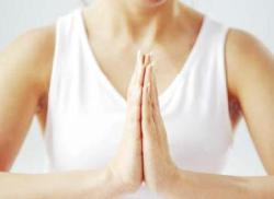 Joga prstov  má silu liečiť