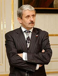 Dzurinda: Valentovičove racionalizačné návrhy nebudú mať pre občana žiadny efekt