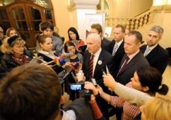 Lekárske odbory nenašli dohodu s vládou, žiadajú pád Uhliarika