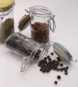 Aj pri používaní korenín platí "všetko s mierou"