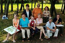 Talentovaní klienti s duševnými poruchami kreslia v Schaubmarovom mlyne