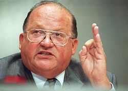 Bývalý belgický premiér Dehaene podporil boj proti rakovine kože