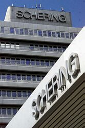 Fúzia firiem Schering a Bayer si vyžiada zrušenie 6 000 pracovných miest