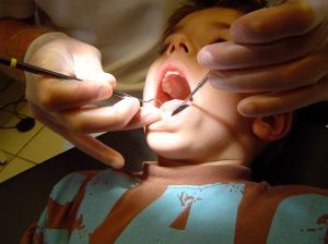 Zubní lekári sú znepokojení prerušením rokovaní o zmluvných podmienkach so VšZP