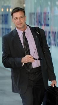 Lekár, ktorý spojil autizmus s očkovaním, nesmie vykonávať prax