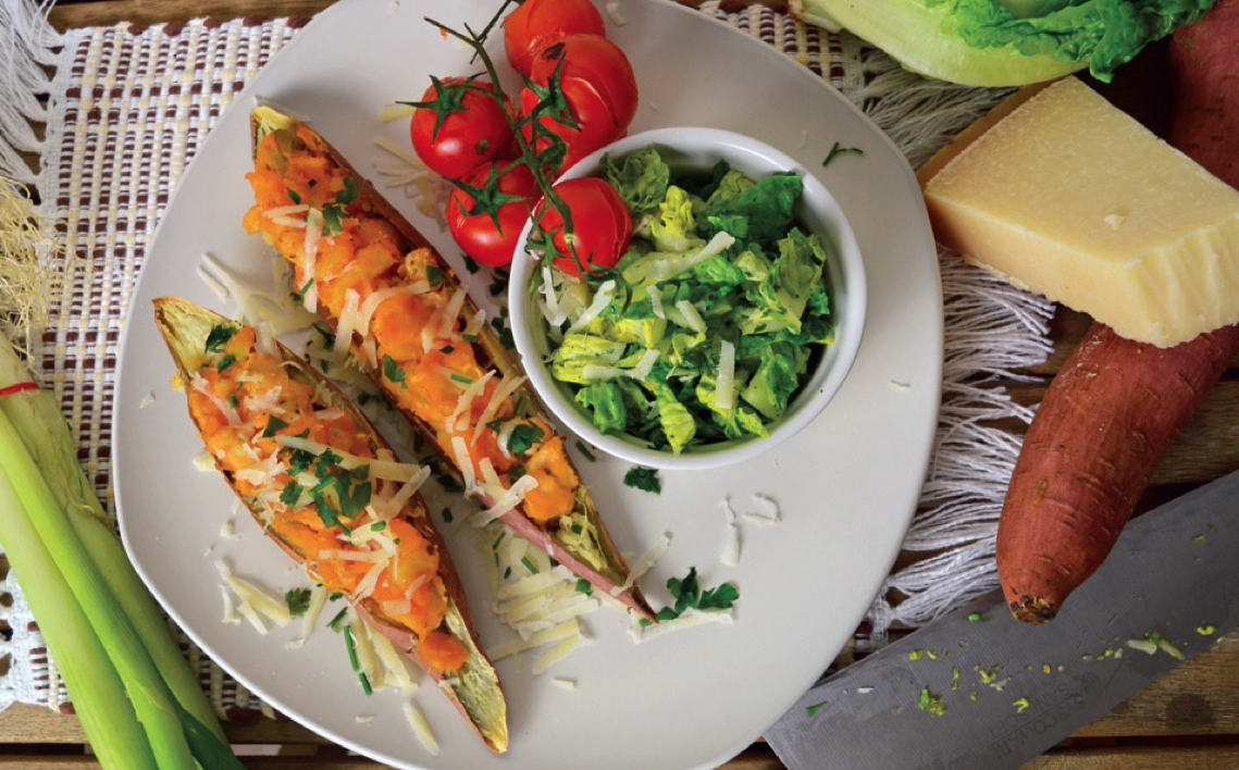 Lodičky zo sladkých zemiakov s kuracím mäsom