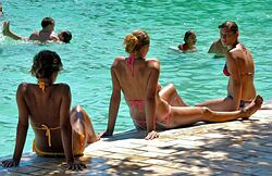 Naďalej platí zákaz kúpania v niekoľkých lokalitách na Slovensku