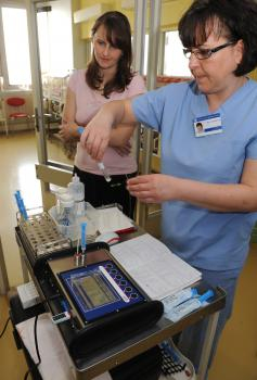 V Detskej fakultnej nemocnici v Košiciach využívajú analyzátor materského mlieka
