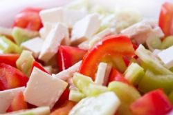 Vyváženou stravou možno riziko vzniku rakoviny zmierniť