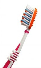 Zubnú kefku treba po chrípke vymeniť