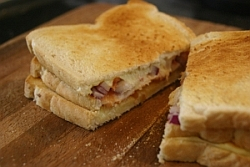 Kompenzácia raňajok nadmernou desiatou nie je správna